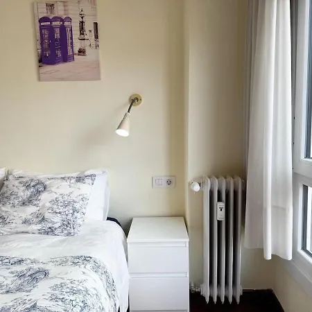 And Modern In The Port Apartamento