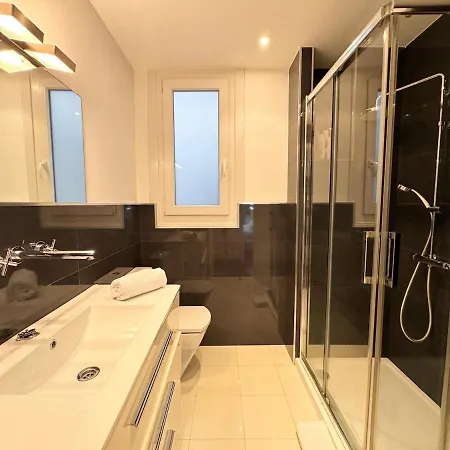 And Modern In The Port