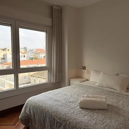 And Modern In The Port Apartamento