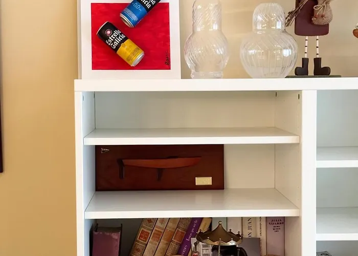 And Modern In The Port * Βίγκο