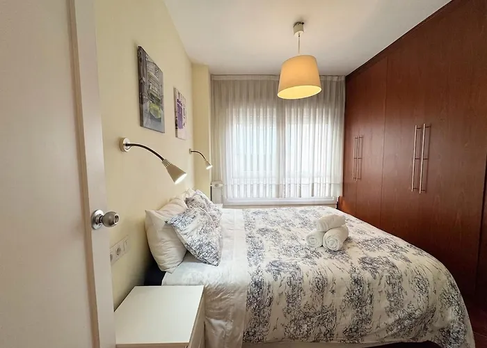 And Modern In The Port Διαμέρισμα Βίγκο