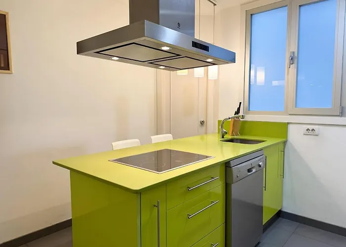 Διαμέρισμα And Modern In The Port *