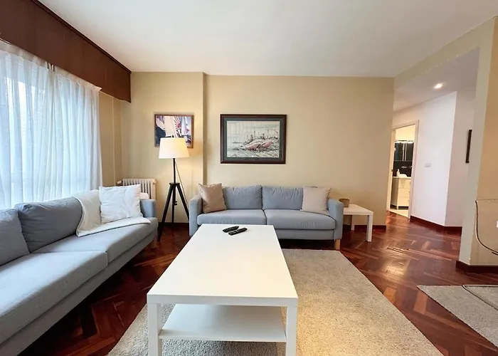 And Modern In The Port * Βίγκο