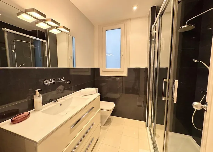 Διαμέρισμα And Modern In The Port *